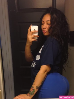 Lipstickthvg - Heres the video from yesterday when Hubby stops by a friends work and