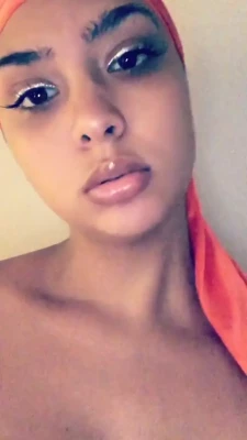 Annamariesarai - SMACKKKKK