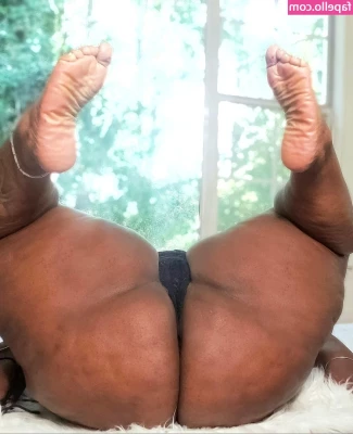 Chrisycurves - Hello everyone! So sorry it's been a bit! I took a little break and