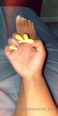 Damnrite_imholly [ damnrite-imholly ] - What would you do if you found me naked in your bed like this 