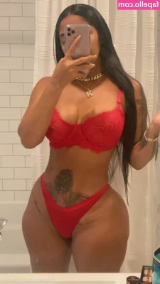 Kckqueen - A hasty little exclusive orgasm just for y all