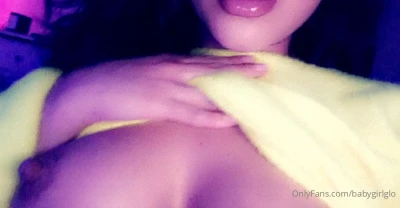 BabyGirlGlo - Sat here waiting for the weekend to arrive