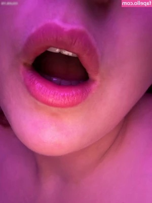 Kittey - How was your weekend? I had a busy time, had two shoots and got a new