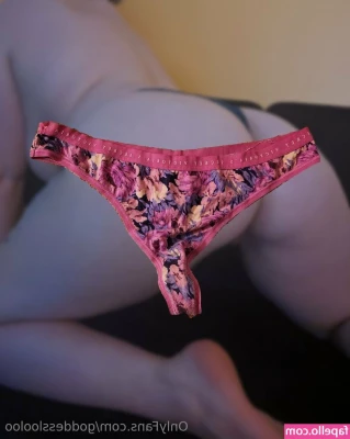 goddesslooloo - This is just the start of a very fun time