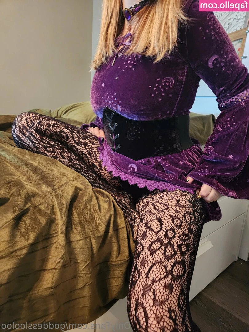 goddesslooloo - Looking forward to this month   have some fun outdoor shoots planned