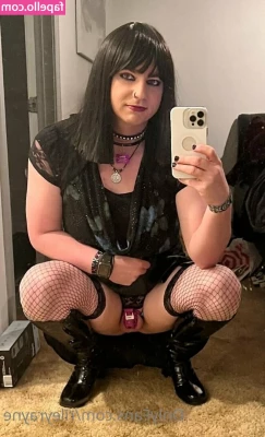 rileyrayne - felt cute