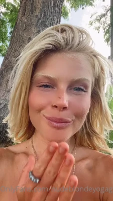 nudeblondeyogagirl - Harley Getting nakie
