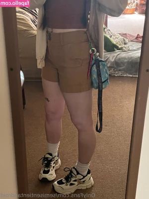 semisentientandroid - This naughty girl @kirababy turned 18 🔥👅She dreams of having