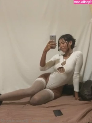 annie.xtasy [ annie-xtasy ] - Soft kitty