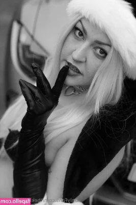 thekinkywitch93 - Tomorrow may rain  so I ll follow the sun