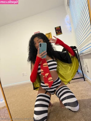 cutiewet - Watch me get pissed with my entire outfit and do an impromptu strip part 1