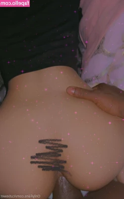 cutiewet - Just call me miss new booty 🍑 also good morning 😘