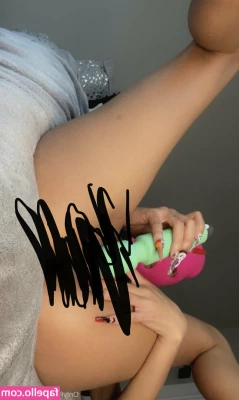 cutiewet - She is Jessica   she is 30 years old and is very SEXY   Every day it