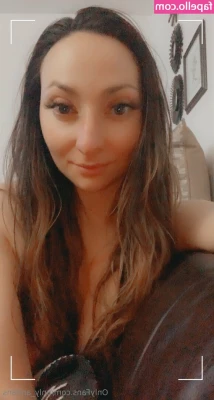 bi_anna [ bi-anna ] - Woke up to a nice little massage that got a little too naughty