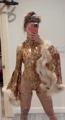 Moonintheclouds - Open your mouth for me 🤭💜