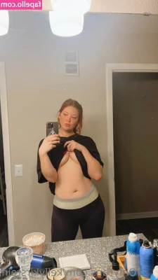 kellylilred - Video Chats All Week   Have you set up yours   Link in my bio to set