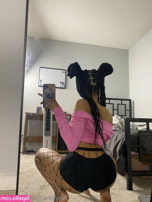 fantasyjordae - It's blasphemous that I dont have lady balls on my face right now.