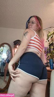 harleythiccfree - Allow me to be a sexy little tease, do you like to be teased?
