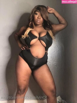 cinncityxxx - Who doesn t love a fat ass