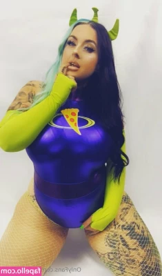 lalaafterdark - Early bird gets the worm right??