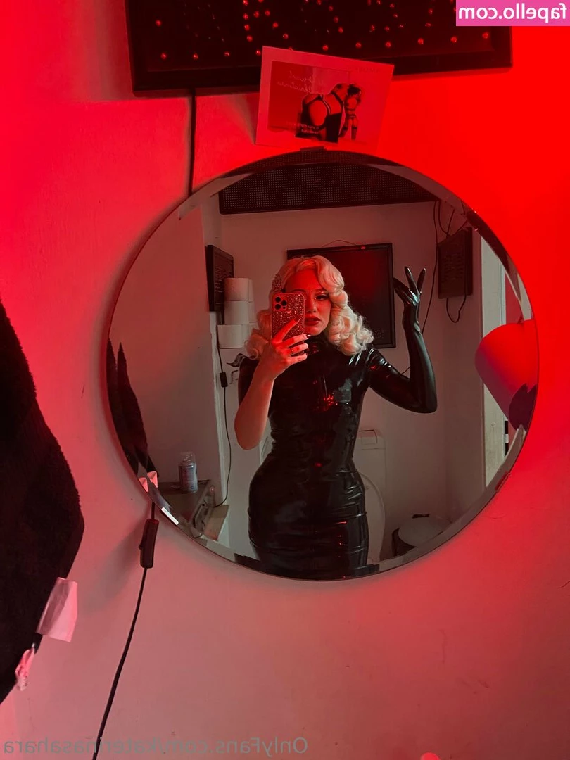 katerinasahara - I don t know how I got my legs to look this pretty but here we are