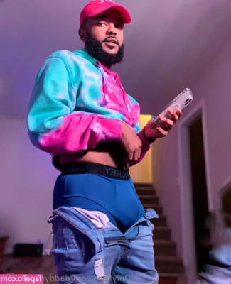 syrr3n - Wanna cum on these