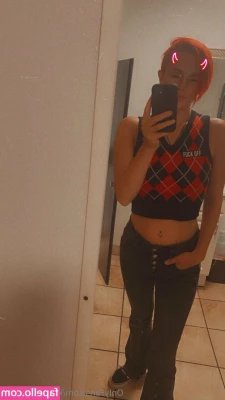 kittykat420-98 - Some throwback pics   you like
