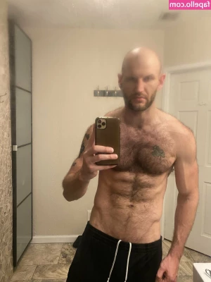 xbrianomallyx - shower time