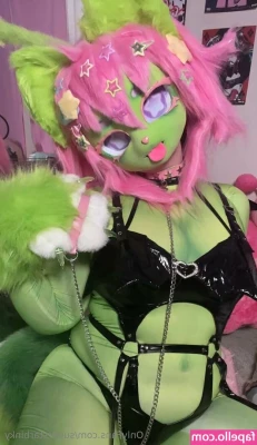 superstarbinky - Who wants to see something sexy   whatdoyouwant