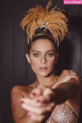 Isabella Santoni [ isabella-santoni ] - Goodnight