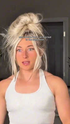 Miss Carriejune [ miss-carriejune-1 ] - Anyone want to come play with me