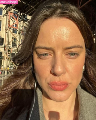 Michelle Ryan [ michelle-ryan ] - Ok  I low-key kinda love these lol