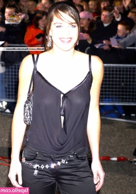 Michelle Ryan [ michelle-ryan ] - It s Thursday and I m at home relaxing  Feeling extra flirty in my