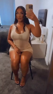 Alisha Simone [ alisha-simone ] - Doing some filming today 💕