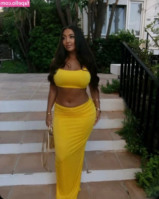 Alisha Simone [ alisha-simone ] - Recently got acquainted with  bradleykingxxx and may have a little