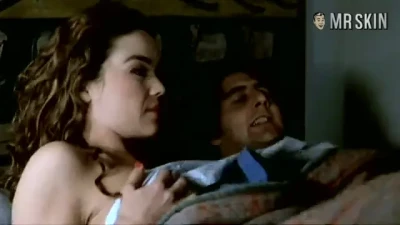 Claudia Christian [ claudia-christian ] - She walked in lmao