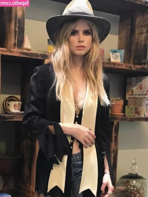 Carlson Young [ carlson-young ] - JUST WANTED TO SAY THANK YOU FOR AN AMAZNG 2024  We pushed boundaries