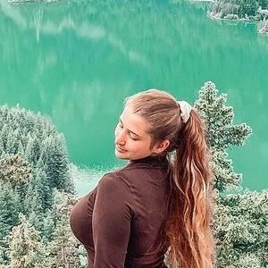 Ann_annie