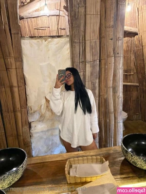 valentinaggomez - Check your dms NOW   sohungryforvip fucks me so good and knows