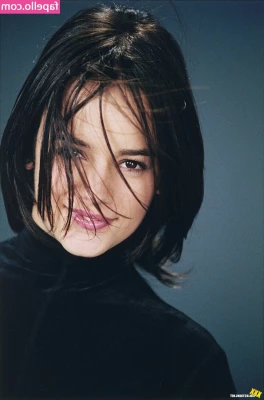 Alizee - Twitter post 3 28 uncropped
