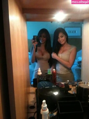 Melanie Iglesias [ melanie-iglesias ] - Yay of is working better now. TYSM FOR 7k LIKES. Can ya get me to