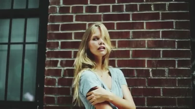 Marloes Horst [ marloes-horst ] - Touch my pussy
