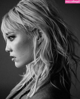 Pom Klementieff [ pom-klementieff ] - Got to have a little something to grab hold of haven t you