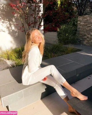 Lilly Krug [ lilly-krug ] - 💦💦dirtyyyy