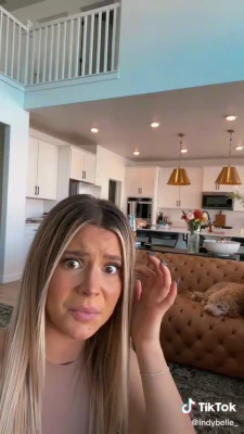  [ indy-belle ] - My pussy is hungry   you are active to feed her