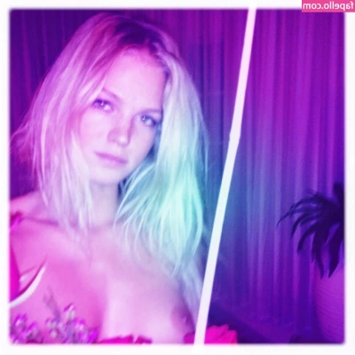 Erin Heatherton [ erin-heatherton ] - i wanna adventure !!! ⭐️DECEMBER ANNOUNCEMENTS⭐️ -2 lives