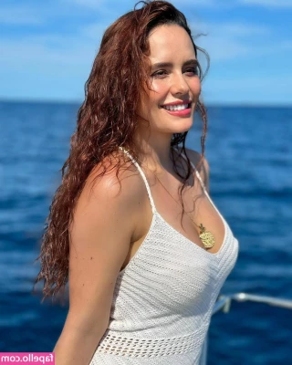 Ana Lucia Dominguez [ ana-lucia-dominguez ] - great workout