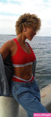 Elle Smith [ elle-smith ] - More and better to come 😜