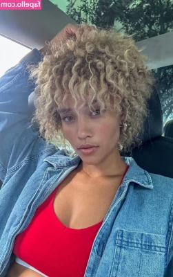 Elle Smith [ elle-smith ] - screenshots