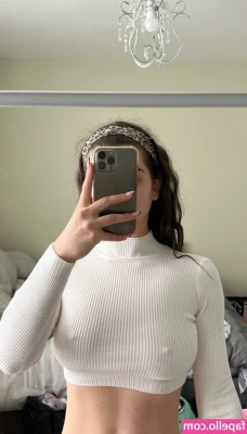 Diana Lapo [ diana-lapo ] - Just happy to be here